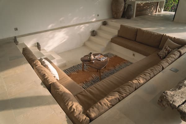 Spaciousness: sofa under sky